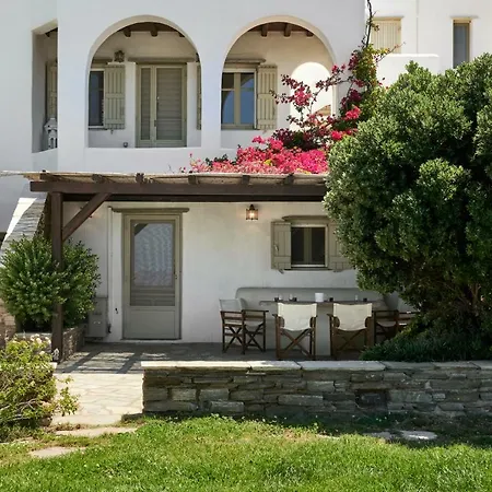 Grace * Tinos